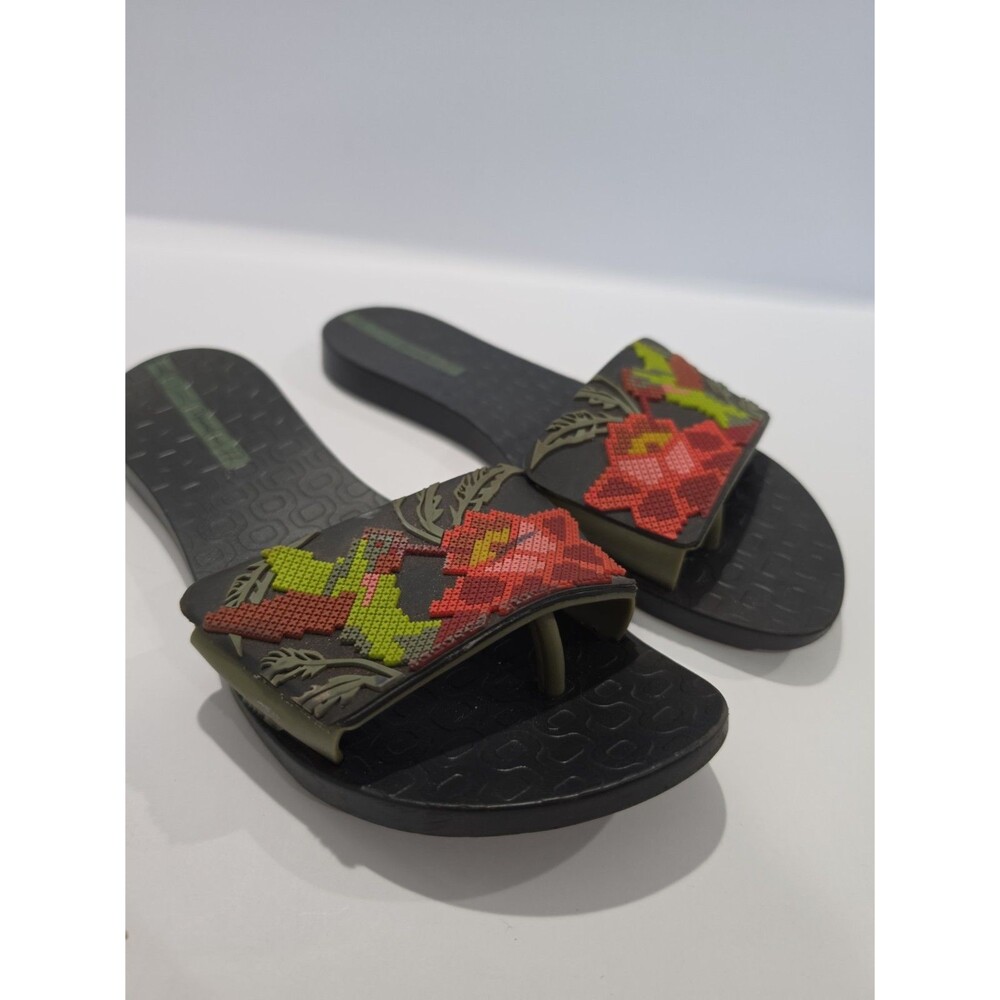Ipanema Women's Nectarslides Size 7 Flip Flops Sandals